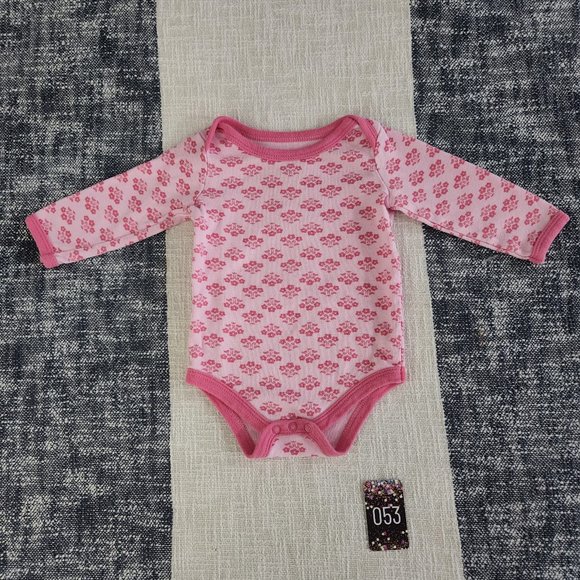 Luvable Friends Floral Pink Onesie (3 to 6 months) - Picture 1 of 3